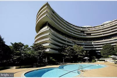 700 New Hampshire Avenue NW #1218, Washington, DC 20037 - Photo 38