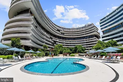 700 New Hampshire Avenue NW #1218, Washington, DC 20037 - Photo 48