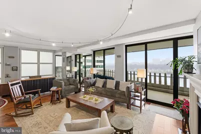 700 New Hampshire Avenue NW #1218, Washington, DC 20037 - Photo 4