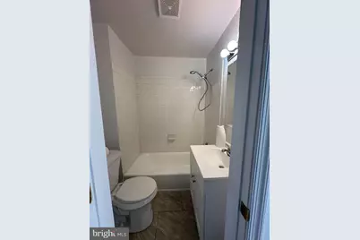1750 E Street NE, Washington, DC 20002 - Photo 12