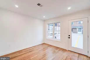 2910 18th St NW, Washington, DC 20009 - Photo 50