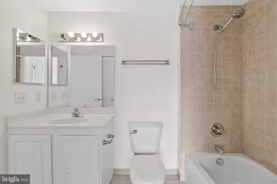 350 G Street SW #N501, Washington, DC 20024 - Photo 22