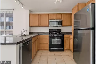 350 G Street SW #N501, Washington, DC 20024 - Photo 12