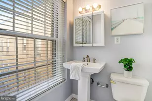 115 E St SE, Washington, DC 20003 - Photo 12