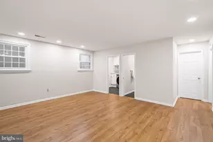 2729 Unicorn Ln NW, Washington, DC 20015 - Photo 46