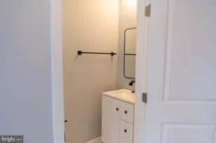 706 Longfellow St NW, Washington, DC 20011 - Photo 28