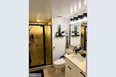 916 G Street NW #602, Washington, DC 20001 - Photo 8