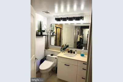 916 G Street NW #602, Washington, DC 20001 - Photo 8