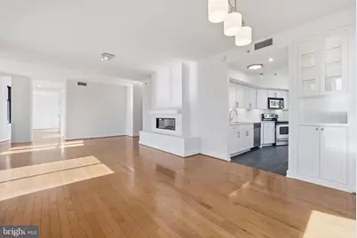 400 Massachusetts Avenue NW #719, Washington, DC 20001 - Photo 16