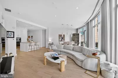 1177 22nd Street NW #2M, Washington, DC 20037 - Photo 1