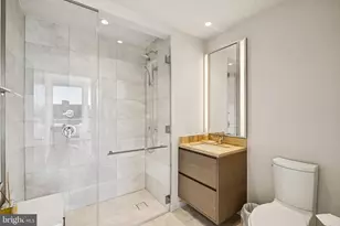 601 Wharf St SW, Washington, DC 20024 - Photo 18