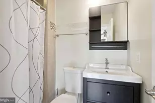 12 Hanover Pl NW, Washington, DC 20001 - Photo 14