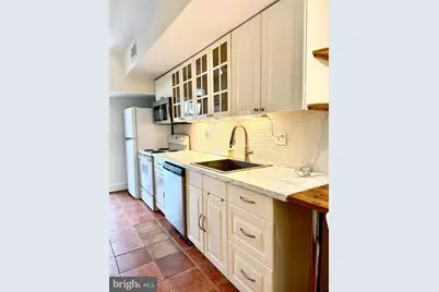 1412 A Street SE #2, Washington, DC 20003 - Photo 28