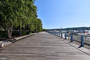 1300 4th St SE, Washington, DC 20003 - Photo 28