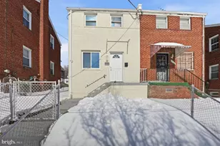 4400 Dubois Pl SE, Washington, DC 20019 - Photo 16