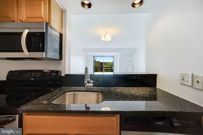 2111 Wisconsin Avenue NW #317, Washington, DC 20007 - Photo 14