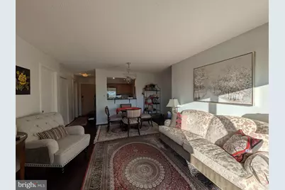 2111 Wisconsin Avenue NW #317, Washington, DC 20007 - Photo 6