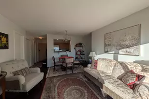 2111 Wisconsin Ave NW, Washington, DC 20007 - Photo 6