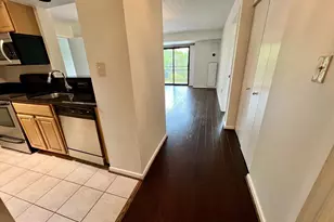 2111 Wisconsin Ave NW, Washington, DC 20007 - Photo 48