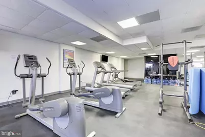2111 Wisconsin Avenue NW #317, Washington, DC 20007 - Photo 30