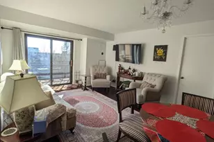 2111 Wisconsin Ave NW, Washington, DC 20007 - Photo 10