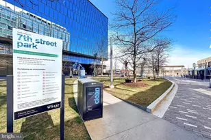 700 7th St SW, Washington, DC 20024 - Photo 32