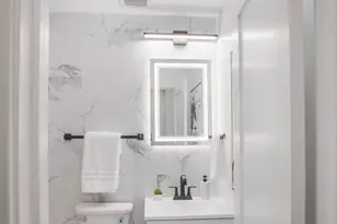 702 19th St NE, Washington, DC 20002 - Photo 24