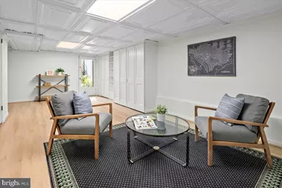 2210 Wyoming Avenue NW, Washington, DC 20008 - Photo 64