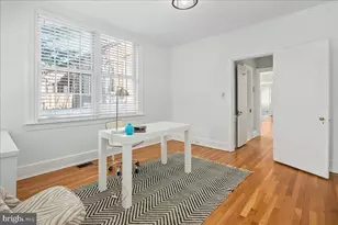 2210 Wyoming Ave NW, Washington, DC 20008 - Photo 48