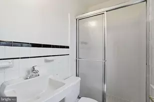 6117 Western Ave NW, Washington, DC 20015 - Photo 22