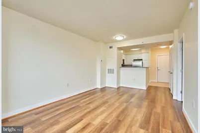 555 Massachusetts Avenue NW #1306, Washington, DC 20001 - Photo 2