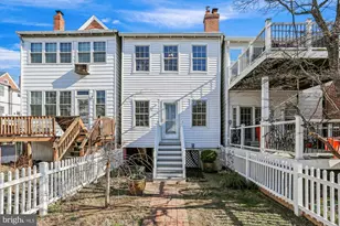 2306 38th St NW, Washington, DC 20007 - Photo 28