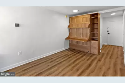 2030 F Street NW #1008, Washington, DC 20006 - Photo 8