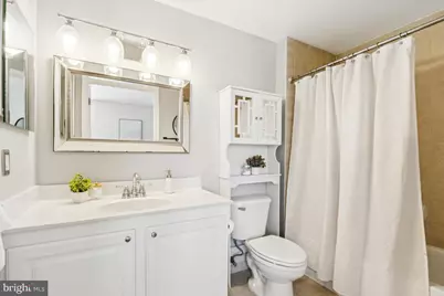 355 I Street SW #501, Washington, DC 20024 - Photo 18