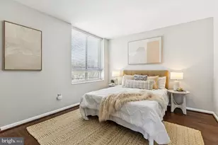 355 I Street SW, Washington, DC 20024 - Photo 16