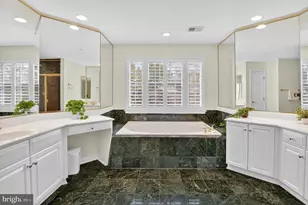 4015 Mansion Dr NW, Washington, DC 20007 - Photo 16