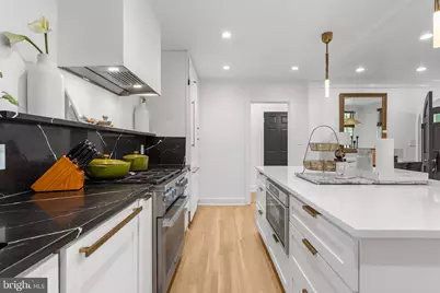 2035 Parkside Drive NW, Washington, DC 20012 - Photo 10