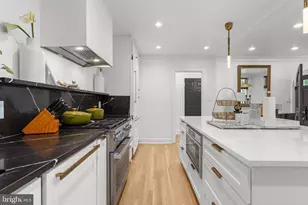 2035 Parkside Dr NW, Washington, DC 20012 - Photo 10