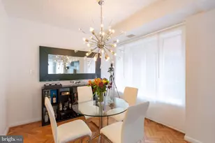 1045 31st St NW, Washington, DC 20007 - Photo 24