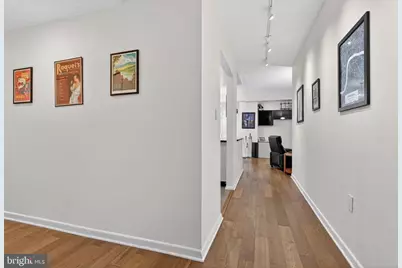 1045 31st Street NW #21, Washington, DC 20007 - Photo 4