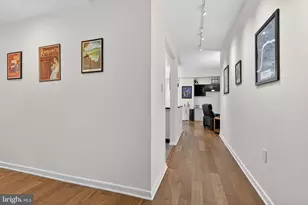 1045 31st St NW, Washington, DC 20007 - Photo 4