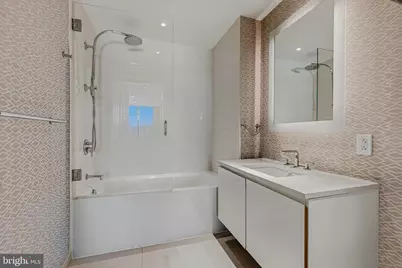 2501 M Street NW #412, Washington, DC 20037 - Photo 24