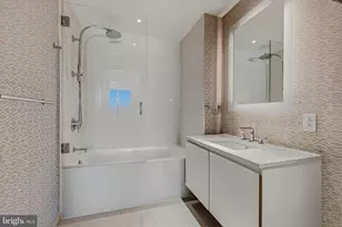 2501 M St NW, Washington, DC 20037 - Photo 24