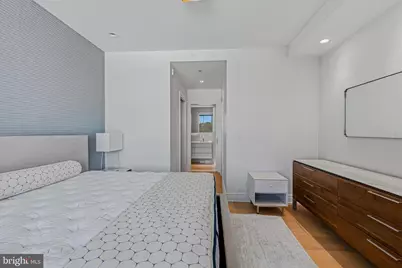 2501 M Street NW #412, Washington, DC 20037 - Photo 20