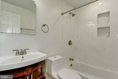 1674 Irving Street NW, Washington, DC 20010 - Photo 18