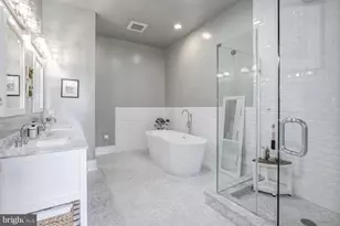 1316 1/2 Shepherd St NW, Washington, DC 20011 - Photo 16