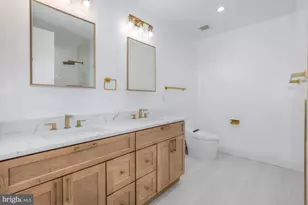 1218 5th St NE, Washington, DC 20002 - Photo 12