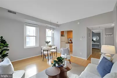 1133 13th Street NW #704, Washington, DC 20005 - Photo 2