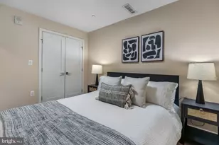 37 L St SE, Washington, DC 20003 - Photo 20