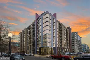 37 L St SE, Washington, DC 20003 - Photo 2